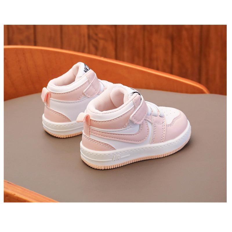 Kindersportschuhe Jungen und Mädchen Board-Schuhe 2022 Frühling und Herbst Jungen Babyschuhe einzelne Schuhe Kleinkindschuhe kleine weiße Schuhe