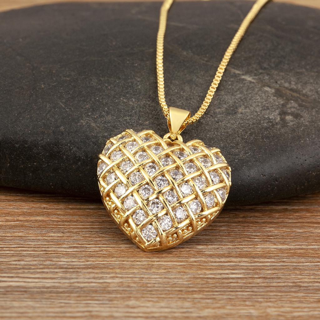 Nidin Classic New Design 3 Styles Heart Shape Charm Pendant Necklace For Female Male Light Luxury Copper Neck Jewelry Chic Gifts