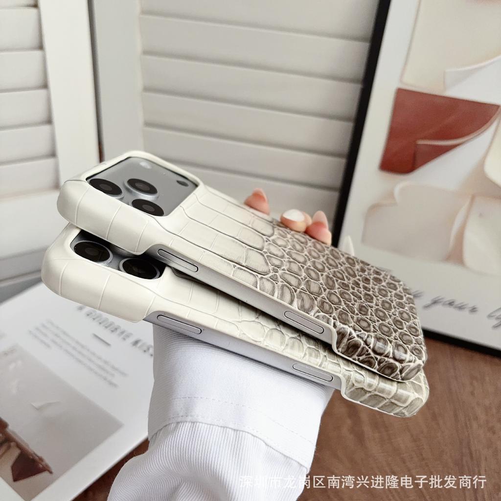 Applicable to iPhone16Pro mobile phone case Huawei P80 gradual change color crocodile pattern anti-drop protective case Mate70 leather case