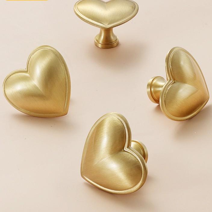 Creative Heart-shaped Handle, Modern Simplicity, Chrome Brushed, Drawer, Single Hole, High-end, Solid Wardrobe Handle