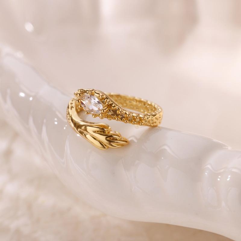 Sparkling Diamond Serpentine Index Finger Ring, Women's Real Gold-plated Micro-inlaid Zircon Niche Open Ring, Fashionable Light Luxury High-end Ring.