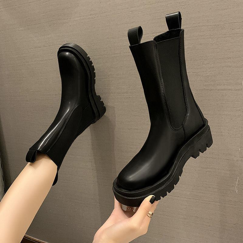 2025 New Martin Boots Women's Autumn and Winter Velvet British Medium Tube Platform Chelsea Short Boots Large Size 414243