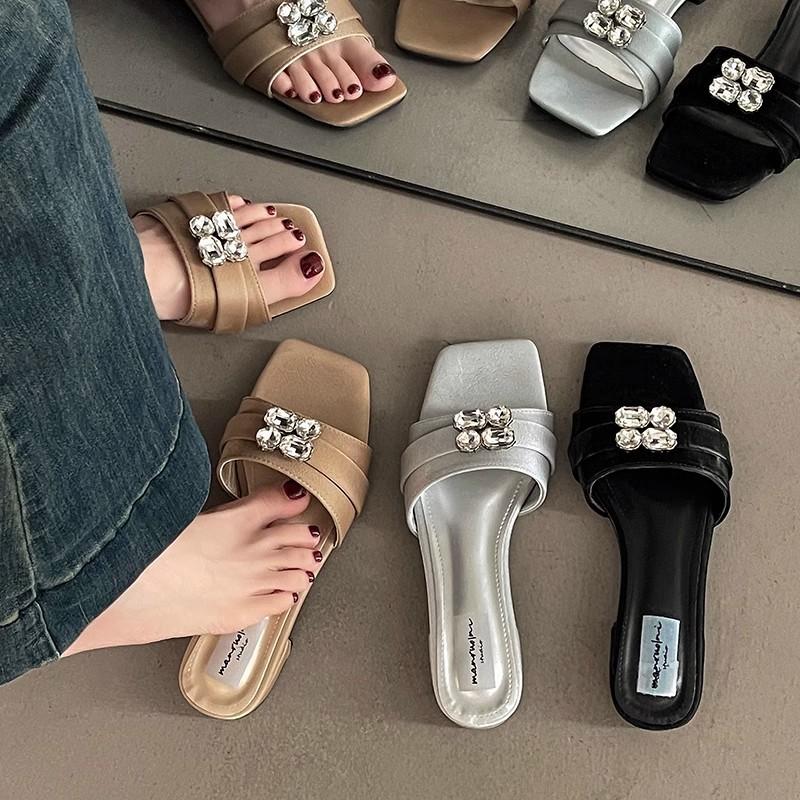Niche Ladies One-word Cool Slippers Spring and Summer French Gemstone Rhinestone Foreign Trade Fashion Outer Wear Flat Bottom One-word Sandals Women