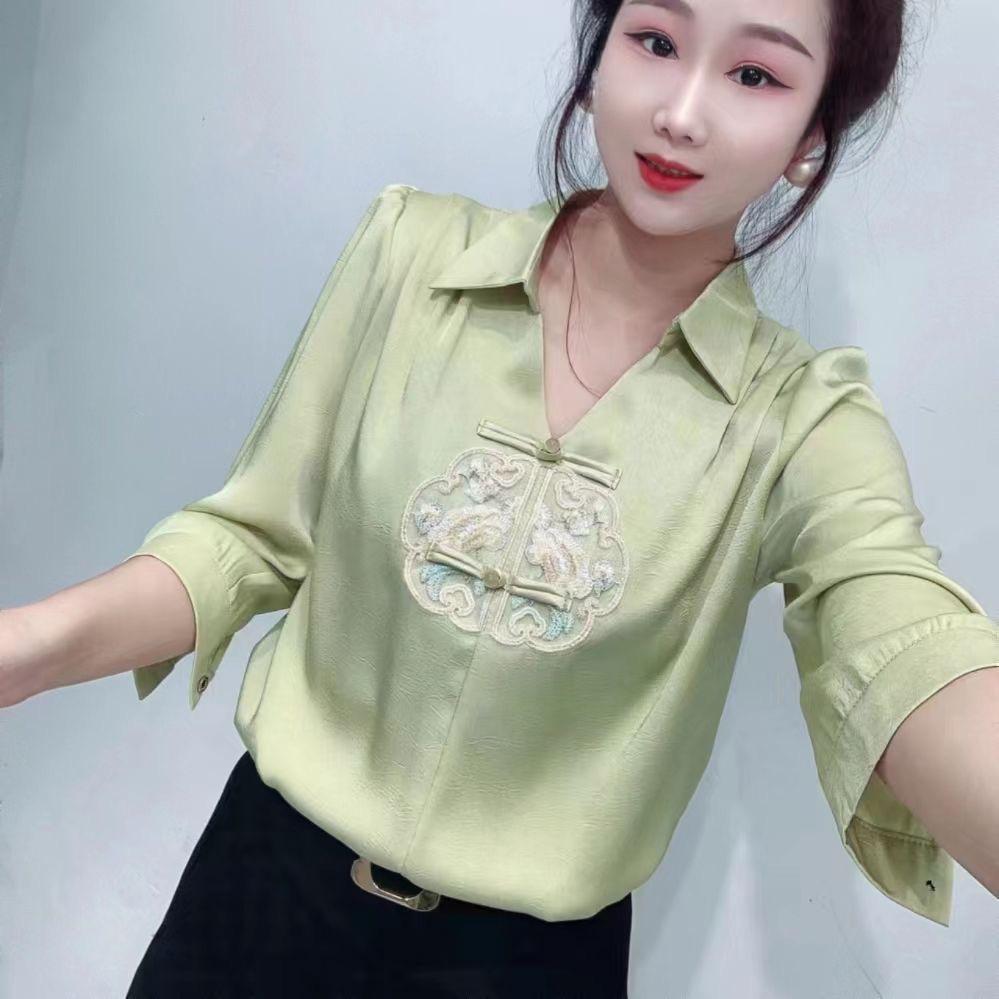 

2024 Spring Chinese Style Frog Button Embroidered Shirt - High-End Fashion 7-Sleeve Blouse 4XL светло-зеленый