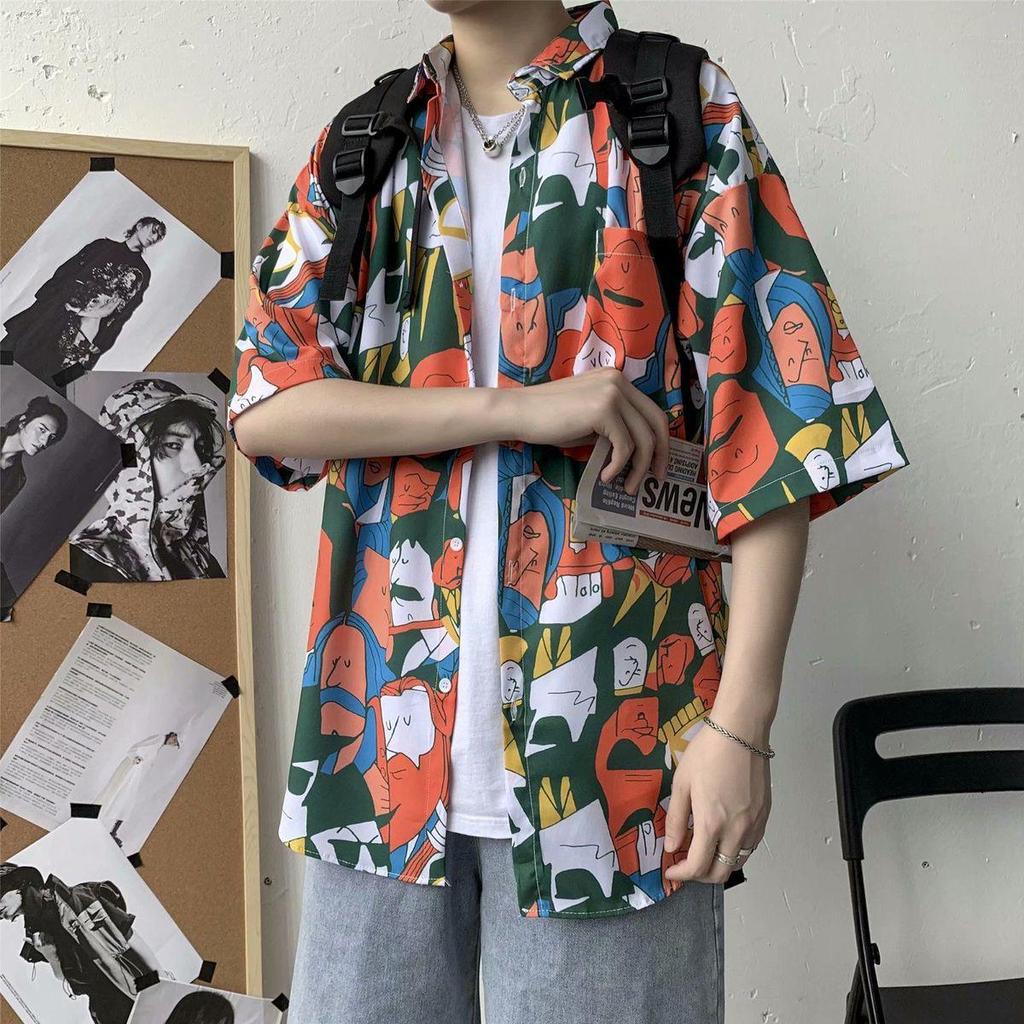 Men's Harajuku-Style Retro Floral Short-Sleeve Shirt: Hong Kong Ulzzang Beachwear with Sun Protection, Perfect for Couples.