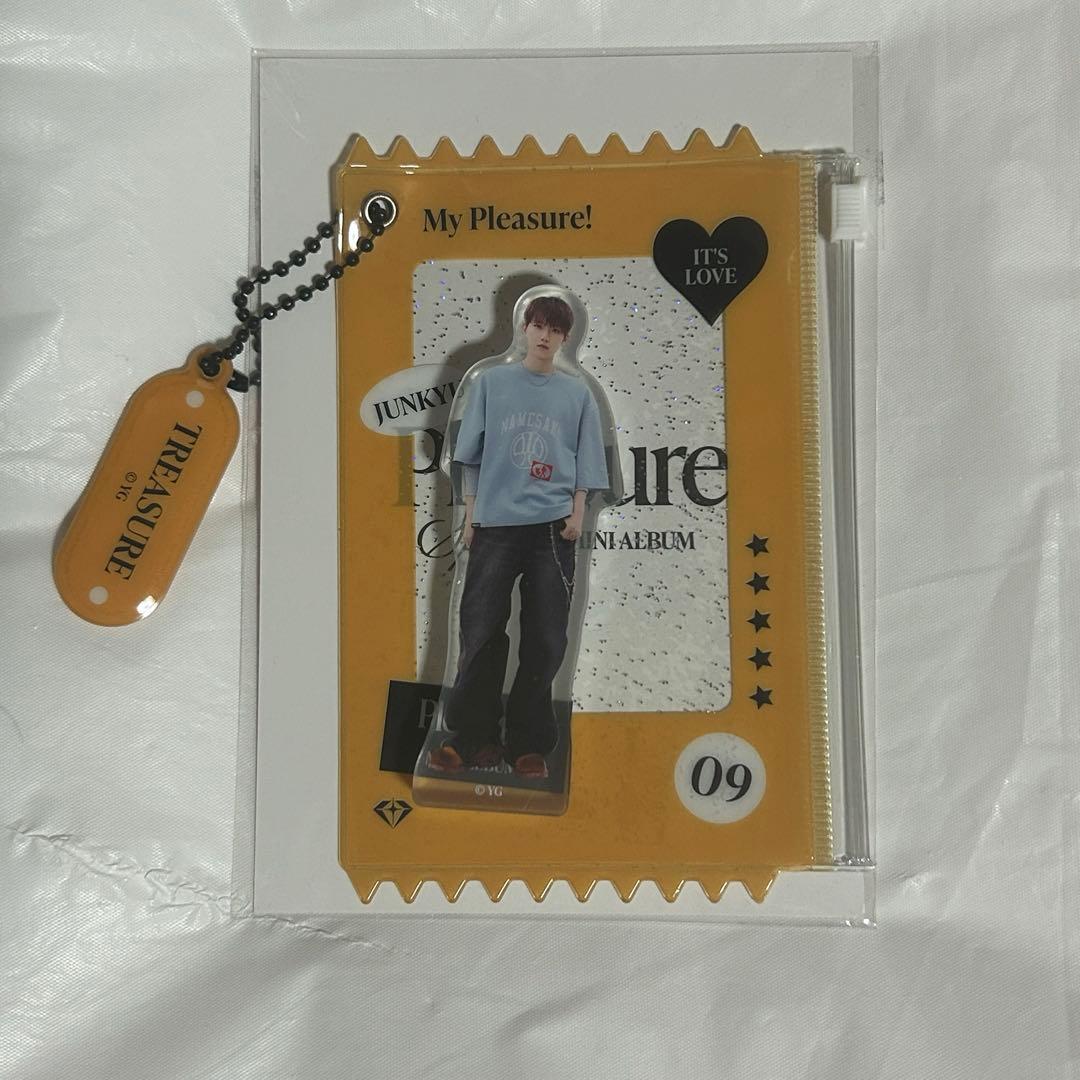 [USED] TREASURE Junkyu PLEASURE Photocard Acrylic Stand