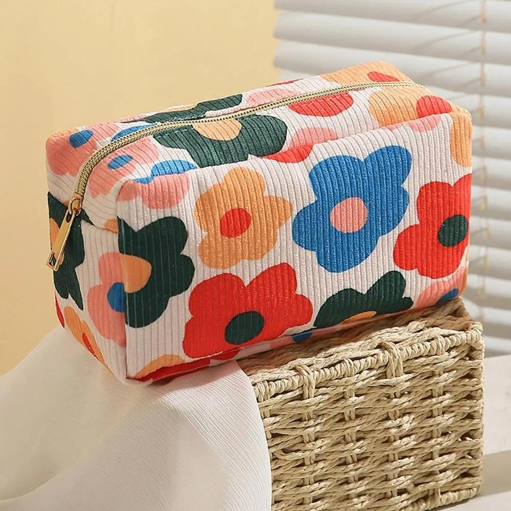 Trendy Large Capacity Corduroy Makeup Bag Travel Printed Toiletry Organizer Bag Makeup Brush Skincare Storage Bag for Women
