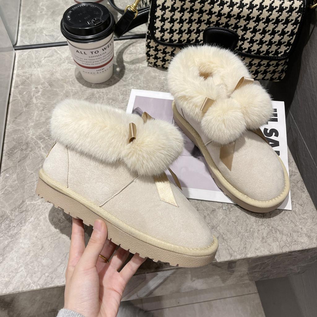 Hairball Snow Boots Women's Winter New Cotton Shoes Fashionable Thick-soled Plush Thickened Fluffy Short Boots