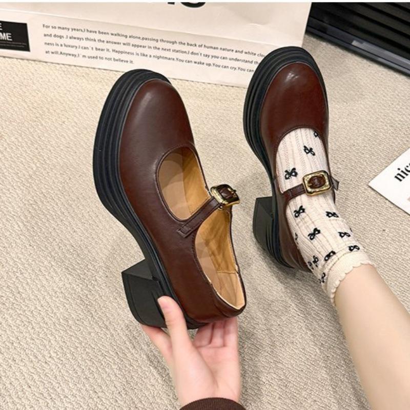 

Retro round head commuter Mary Jane shoes 2025 autumn new shallow mouth one-word buckle thick heel one-pedal single shoes 40 коричневый