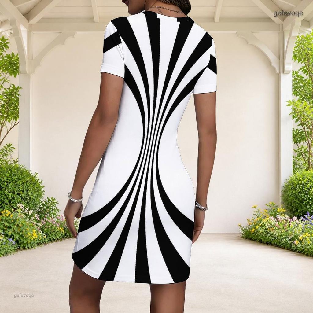 Women Plus Size Round Neck Short Sleeve Black White Printed Fitted Mini Dress