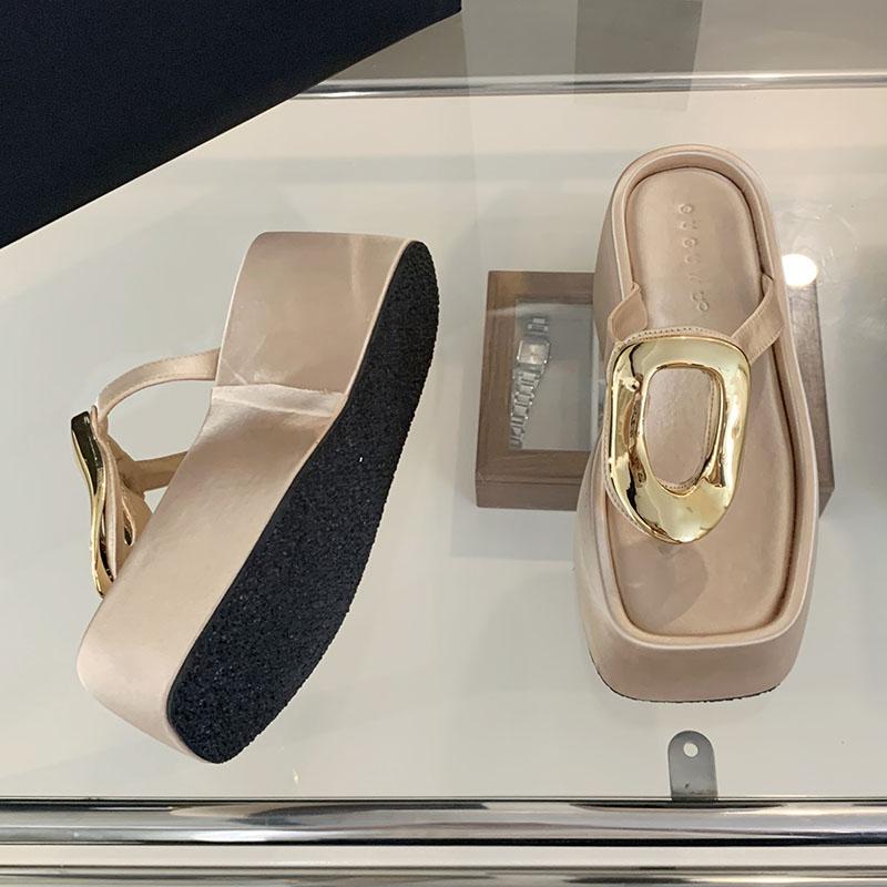 

Fashion Fashion Metal Female Slides Thick Soled Ladies Slippers Sandals Footwear Wedges Shoes Slippers For Women Platform Flip Flops 5(foot 225mm) бежевый