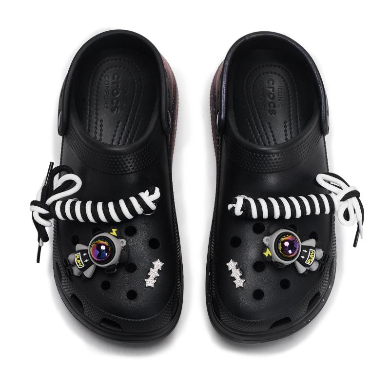 Crocs Klasyczne chodaki Comfort Space Travel Pudełko na prezent Buty z dziurkami Unisex Czarny, Niebieski Fioletowy