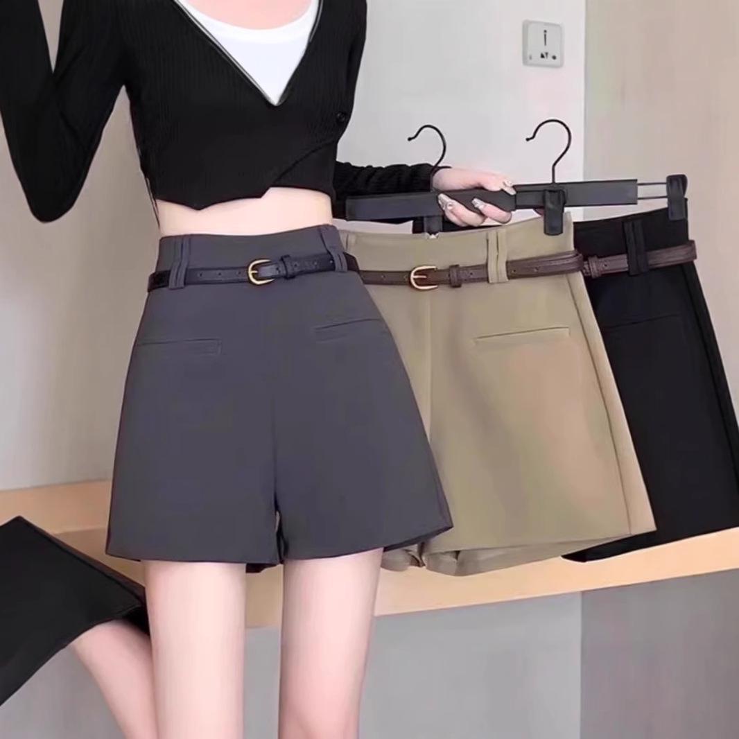 

2025 Spring/Summer Korean High-Waist A-Line Wide-Leg Grey Shorts for Women 2XL