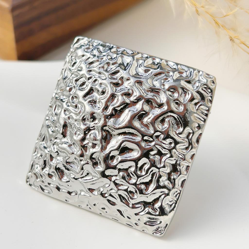 Adjustable Open Ring Handcrafted Hammered Texture Unique Irregular Finger Ring Metal Alloy Statement Jewelry For Women