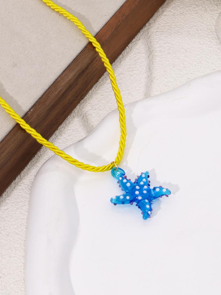 Kreativer Charm Seestern Anhänger Damen Halskette Urlaubsfeier Zubehör (Größe und Farbe können Fehler aufweisen)