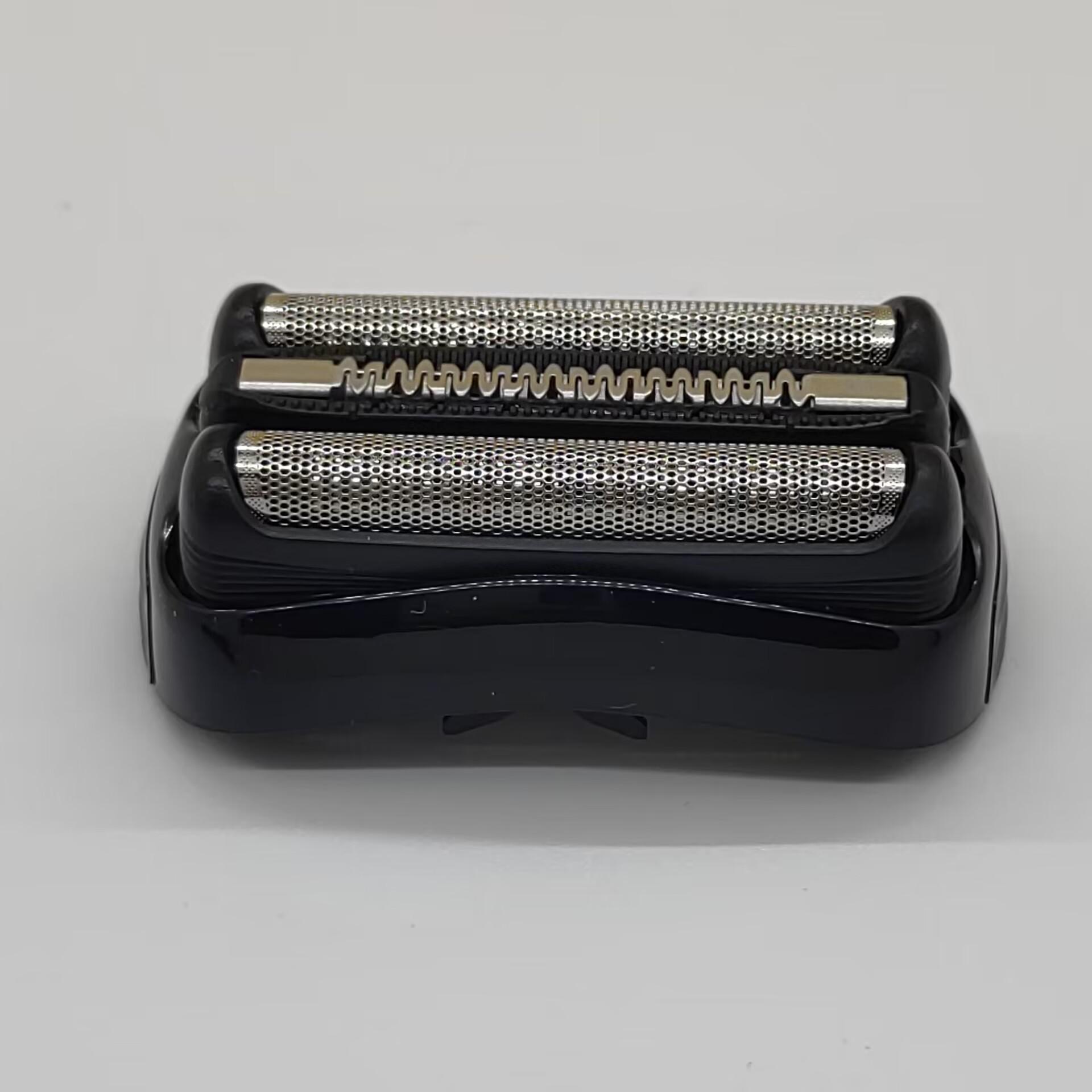 

Совместимые аксессуары для бритвенных головок Braun серии 3S: Электрические серии 32B, 32S, 21B, 300.