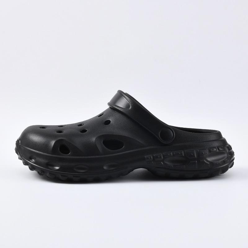 Couple thick-soled hole shoes, men's garden shoes, heightening shoes, cool slippers outside the beach in summer