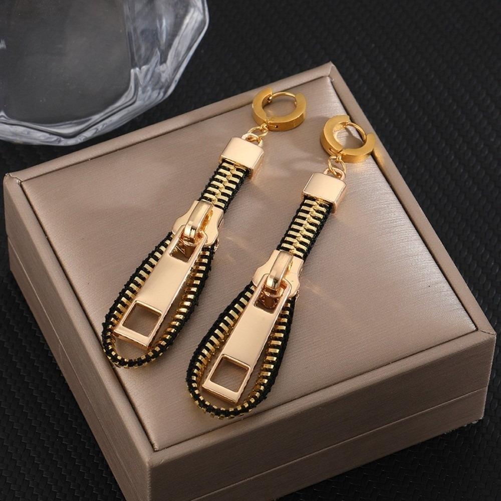 Choker Pull-able Zipper Sweater Chain Titanium Steel Clavicle Necklace Zipper Necklace Couple