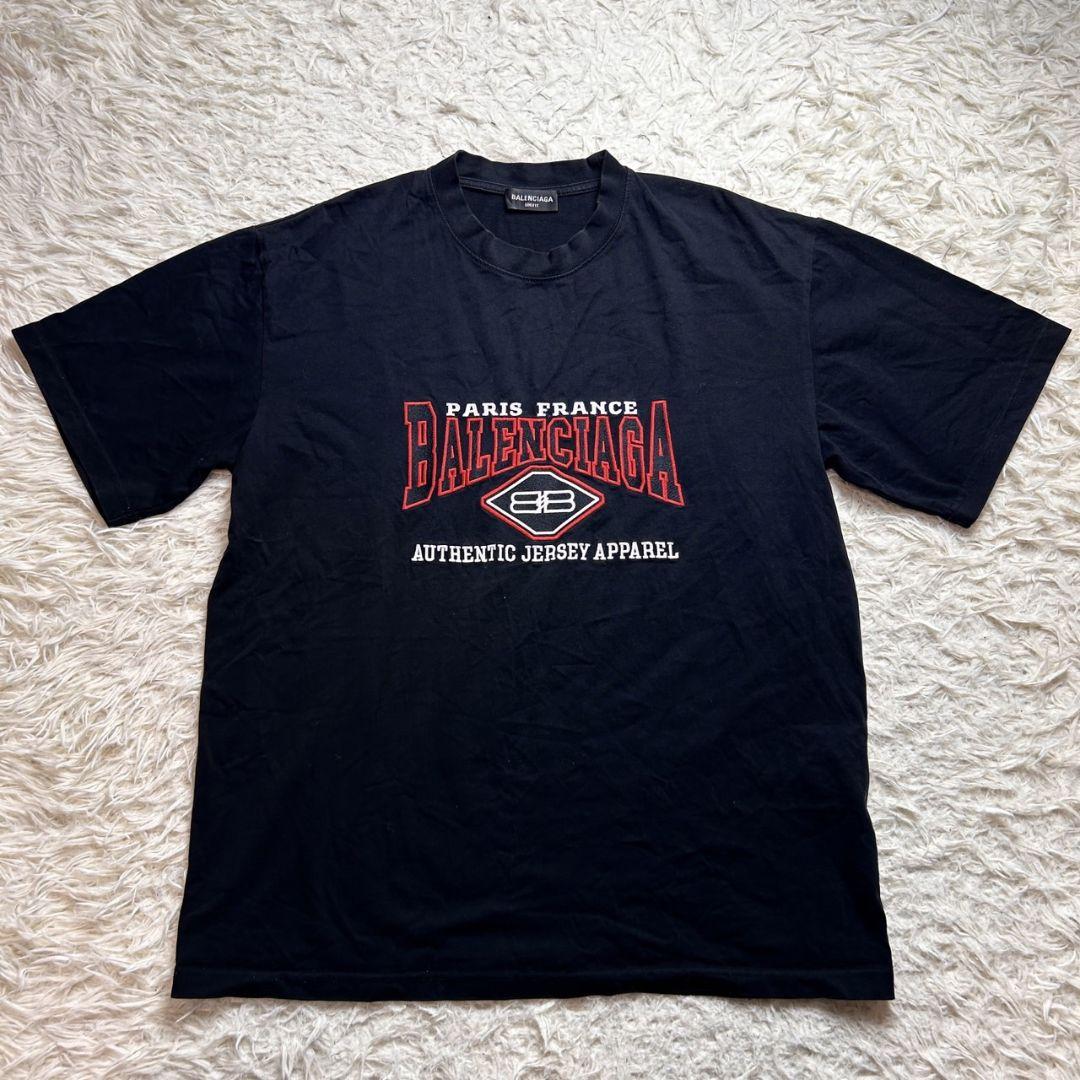 

[USED] Authentic BALENCIAGA AUTHENTIC TEE T-shirt with embroidery