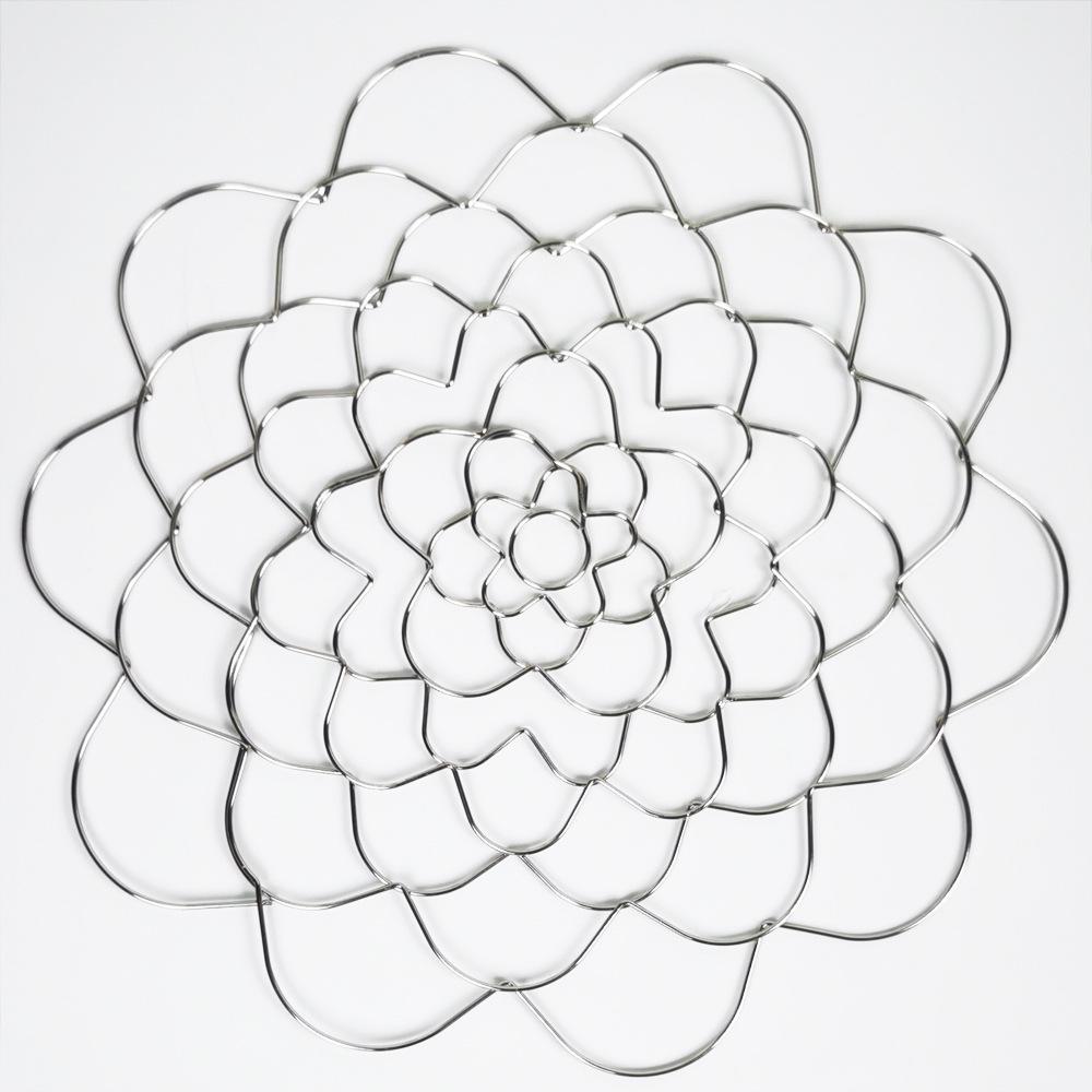 Foldable Metal Laser-Cut Floral Arrangement Grid – Trending Flower Arranging Aid