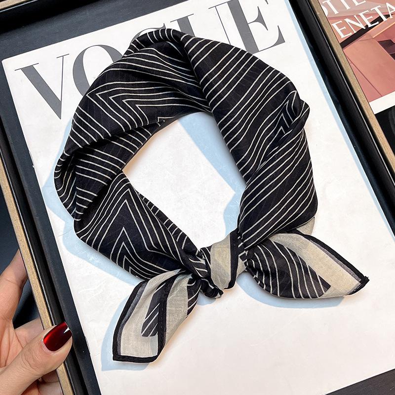 

30% Silk 70% cotton Scarf Bandana Women Square Scarves Wrap Kerchief Fashion High Quality Headband Hijab Shawls Bandana Foulard 55x55cm