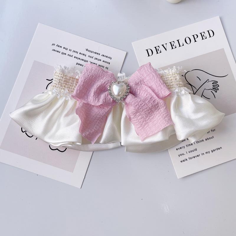 Cream Style Pet Collar Scarf Pearl Heart Bow Saliva Towel Bib For Cat Dog