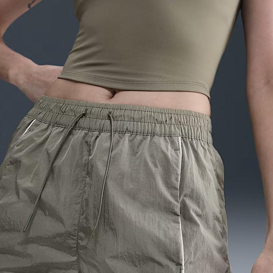 Nike Swoosh Sustainable Materials Windrunner Comfortable Soft Lightweight Loose Fit Sun Protection Casual Shorts Women Shorts FV7501320