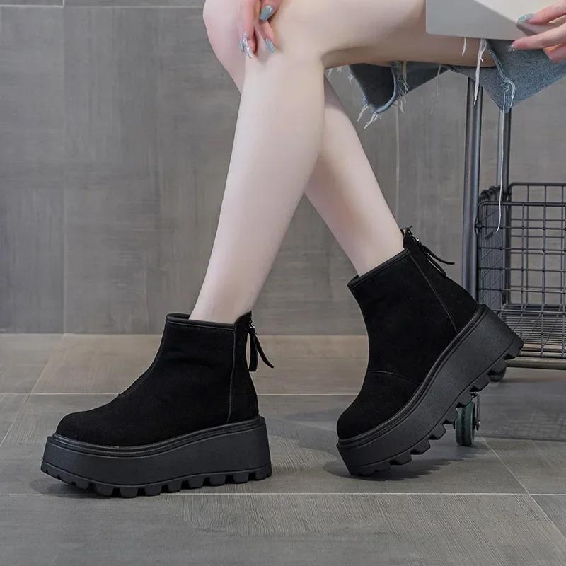 Height Increasing Women's Platform Shoes Snow Boots Winter Plush Thick Short Brown Boots Leather Warm Flat Bottom and Anti Slip