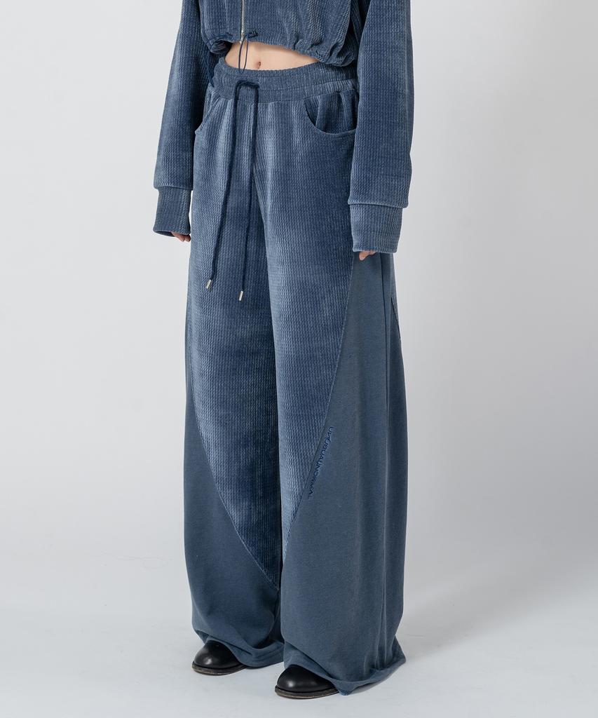 UNUSUALNORMAL Martin Velvet Wide Pants_Navy