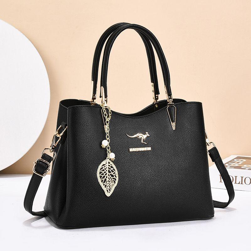 

Kangaroo 2025 New Arrival Genuine Leather Women s Messenger Handbag Birthday Gift for Wife to Give Mom Bag Gift Box Black