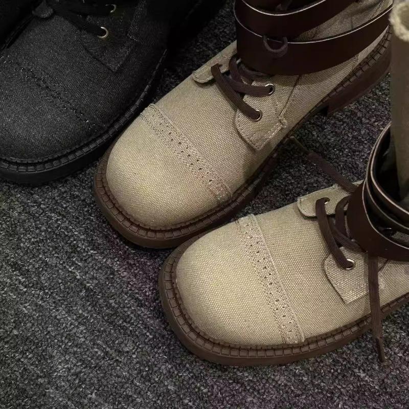 Fashion Autumn Winter New Style Ladies Short Boot Belt Buckle Decorated Cowboy Boots Wedge Heel Thick Sole Non-Slip Outdoor Boots Travel