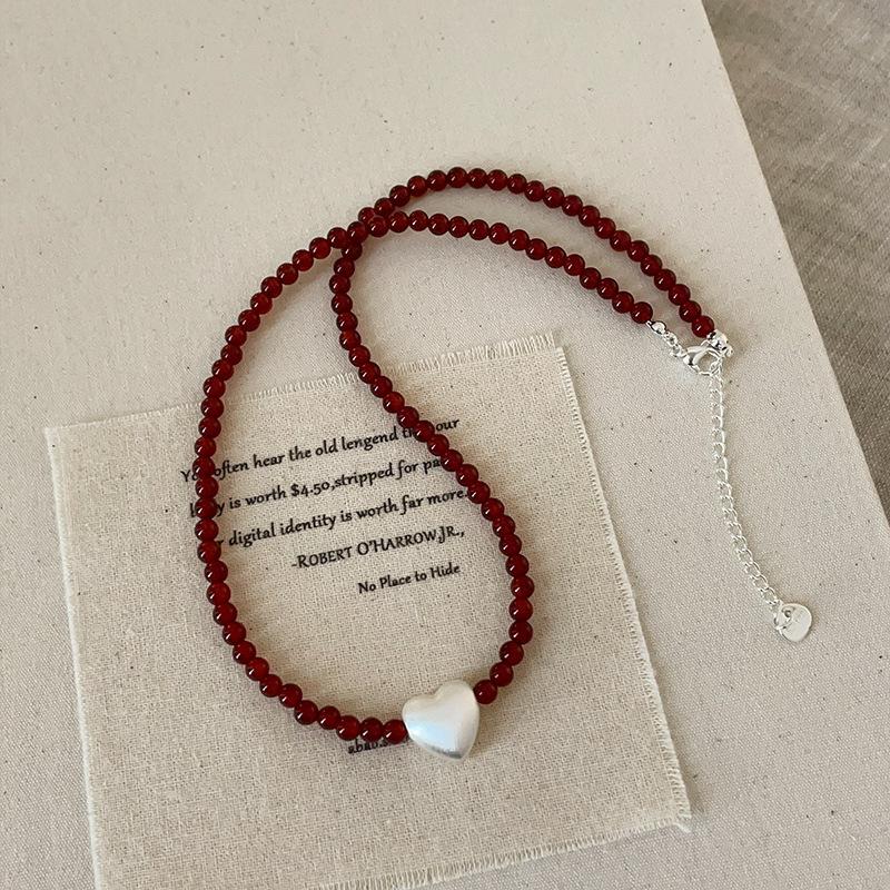 Onyx Beaded Love Necklace Women'S Light Luxury High-End Sense Personality Fashion Temperament Trend Versatile Neck Chain Sweater Chain