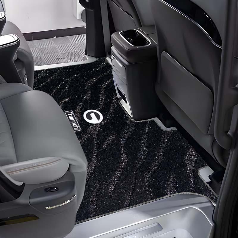 GAC Master Middle Row Carpet Upgrade for Seven-Seat Business Car