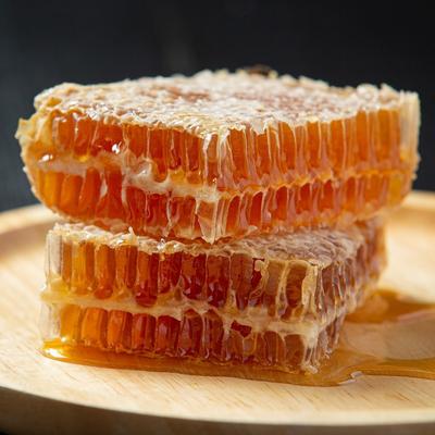 Honeycomb Honey Gift Set Honey Gift Set Honey Gift 100% Pack Honeycomb Honey Honeycomb Honeycomb Honey Beehive Native Honeycomb