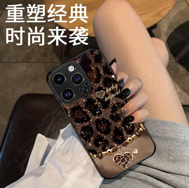 Leopard print love is suitable for Apple 17 mobile phone case iphone16/15pro new women's glass 14 premium protective case.