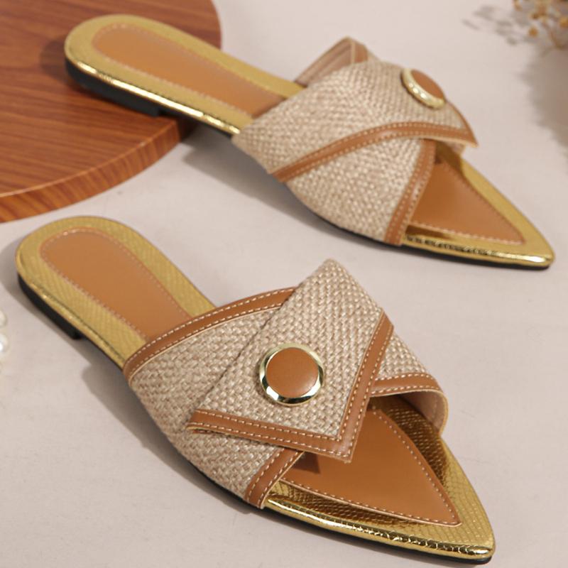 Fashion Metal Decoration Pointed Toe Flat Sandals Women Patchwork Designer Shoes Summer Comfortable Non-slip 36-43 Large Size Beach Shoe