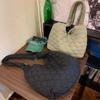 Tote Bag with Large Capacity, Single-shoulder Design, for Commuting, Cloud-shaped Frosted Bag