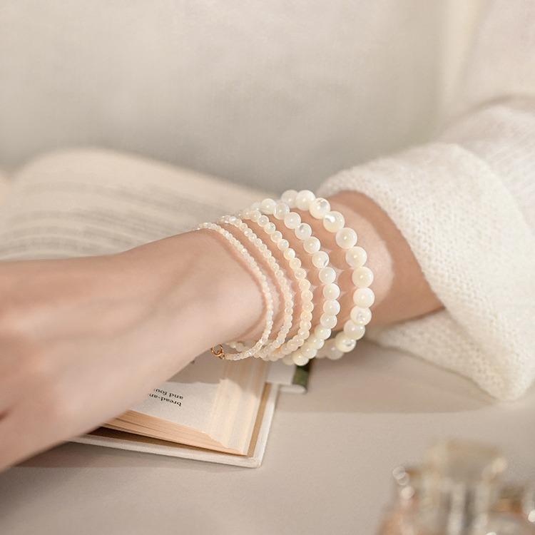 White Pearl Natural White Shell Bracelet with Elastic Cord, Hand-polished, Authentic, Fresh Style for Women