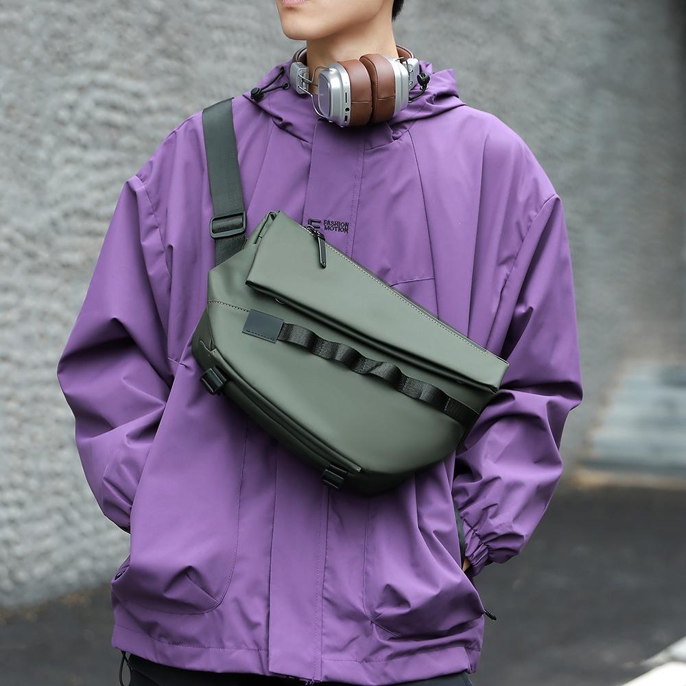 Multifunctional Chest Bag Men's Sports Machine Crossbody Bag Large Capacity Shoulder Bag