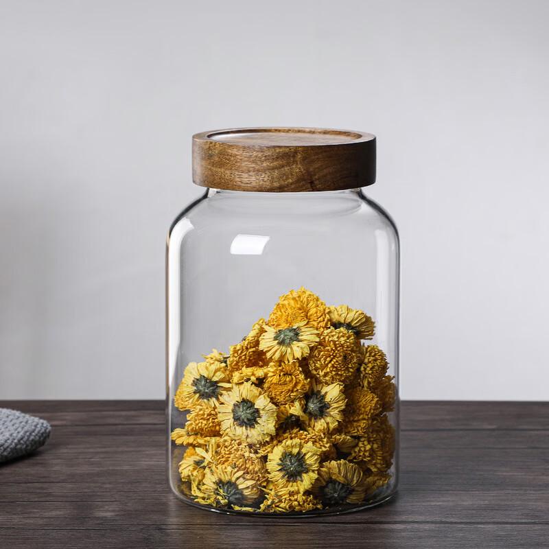 UOSU Glass Threaded Storage Jar