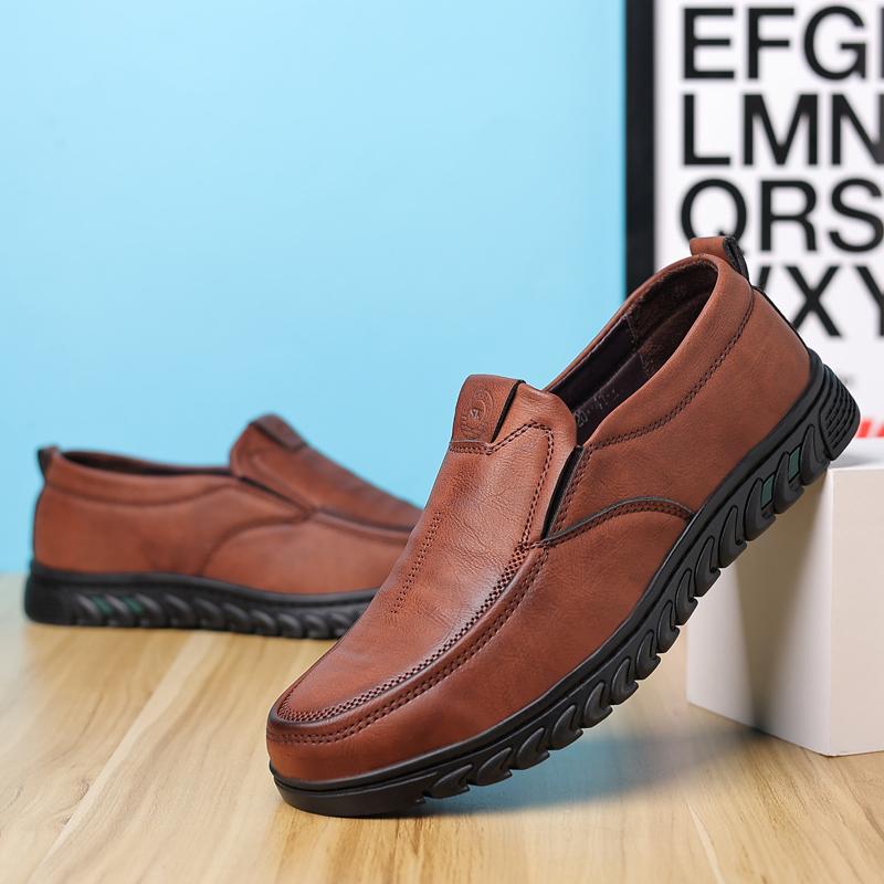 Fashion Leather Men Casual Shoes Brand Formal Mens Loafers Moccasins Breathable Slip On Retro Driving Shoes Men Sneakers Plus Size 39-48