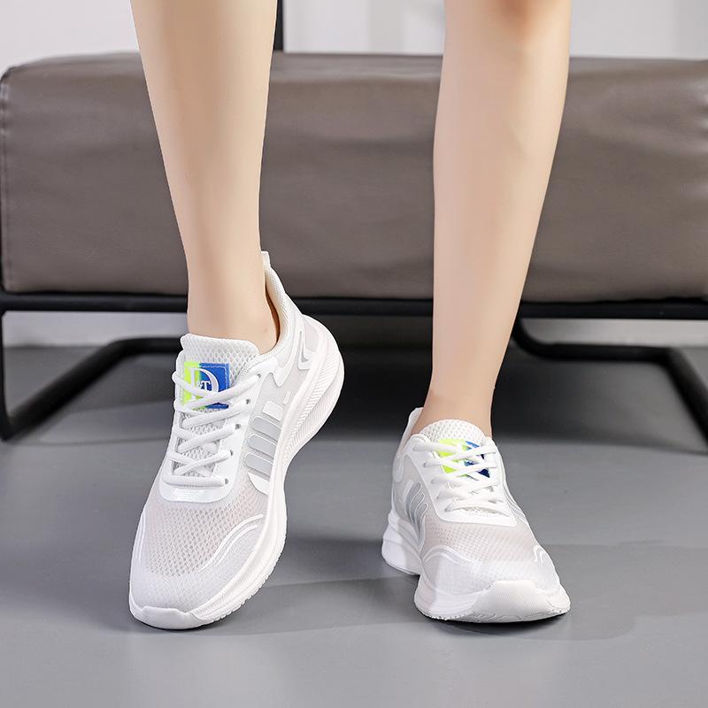 Frühling und Sommer lässige Sportschuhe Mesh Herrenschuhe Modetrend trendige Studentenlaufschuhe