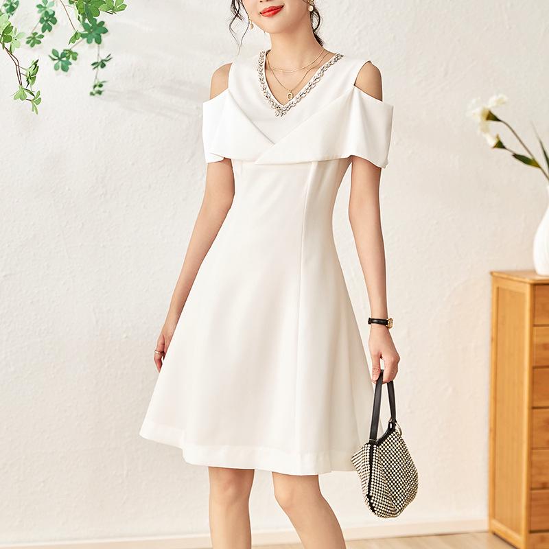 Nanyou Elegant Diamond V-Neck Off-Shoulder Slim Dress for Women