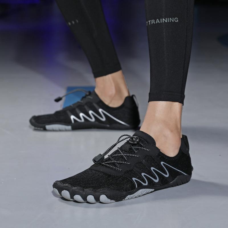 Summer Five Fingers Water Shoes Women's Aqua Shoes Summer Breathable Beach Sandals Quick Drying Water Shoes Men Anti Slip Surf