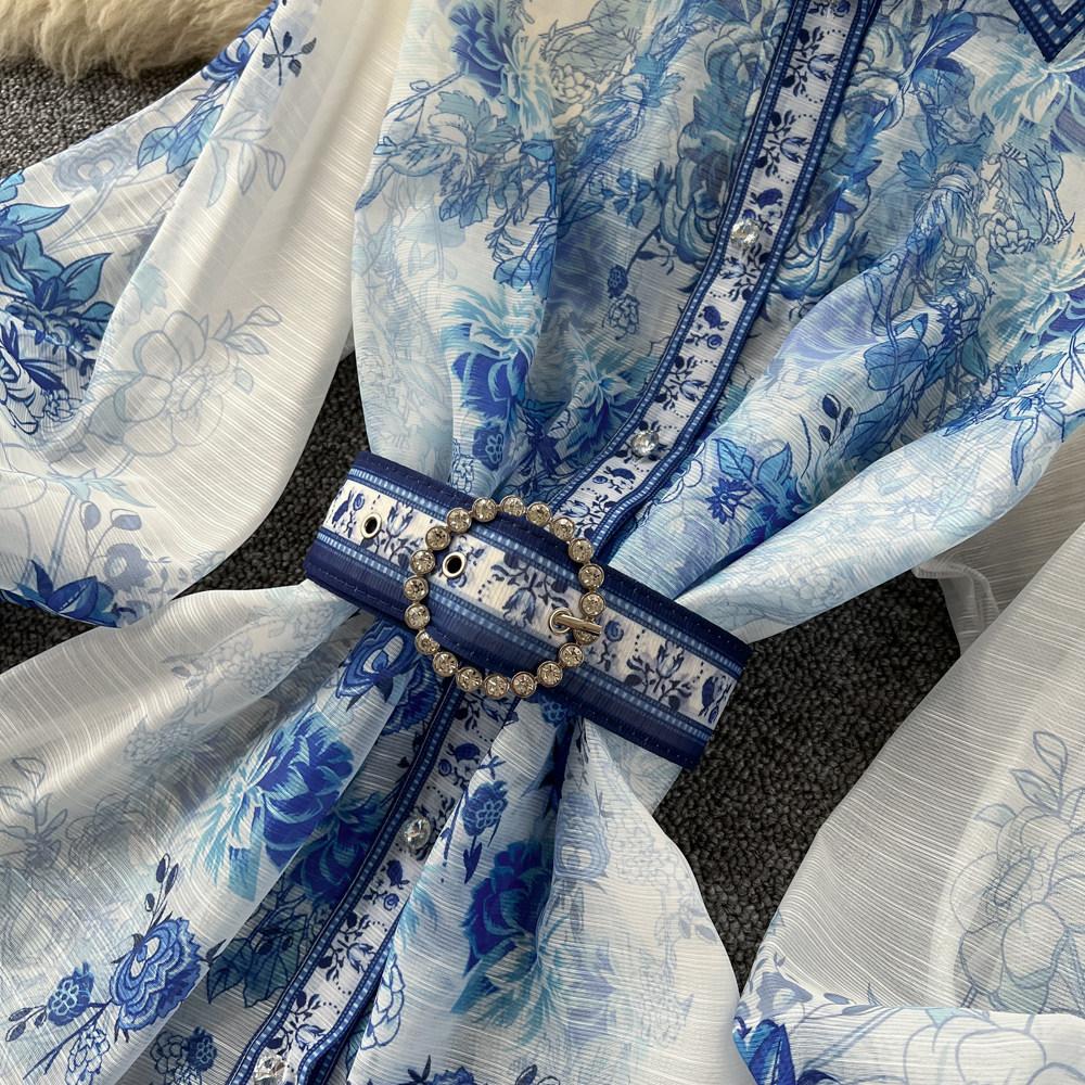 Retro Court Style Blue and White Porcelain Printed Dress for Women's Spring Long Sleeves, Waist and Thin A-shaped Long Dress, Elegant Temperament