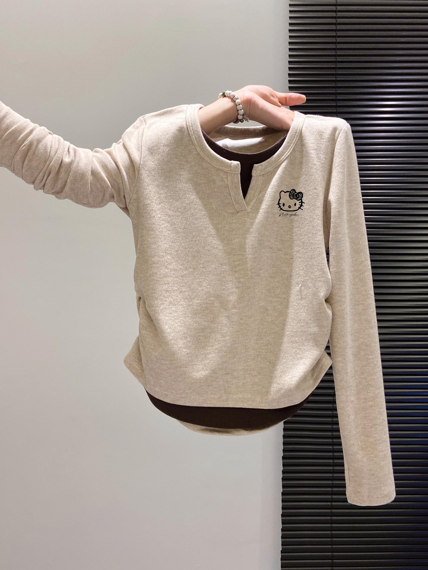 

Jue s Stylish Color-Block Patchwork Long-Sleeve T-Shirt for Women, Autumn/Winter Base Layer. M