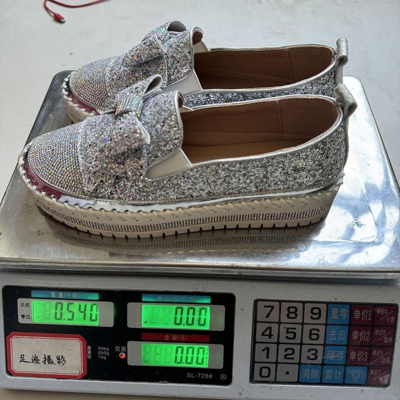 

Bow sequined single shoes women s autumn new fashion casual low-heeled single shoes one-pedal lazy shoes 40 серебряный