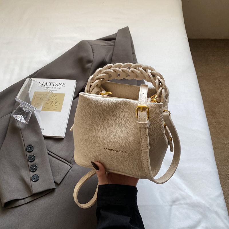 

Fashion bucket bag 2025 summer new trend versatile women crossbody niche popular super fire shoulder bag 16*13*15