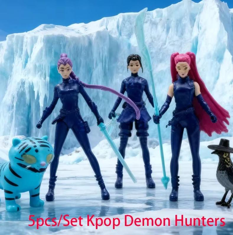 5 Stück PVC Cartoon Gaming Zubehör Schreibtisch Dekoration Sammlungsfiguren Modell Spielzeug Für Kind,,,Set Kpop Dämonenjäger Figuren Modell Spielzeug