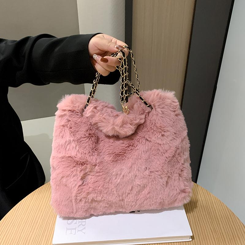 

Plush bag new winter plush shoulder handbag fashion chain messenger women s bag